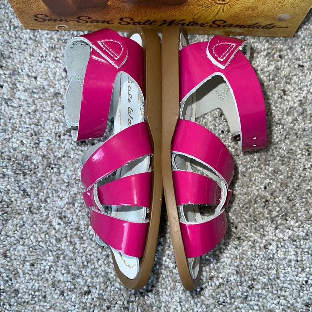 AUTH NIB Salt Water the Original Sandal Toddler Little Kids SHINY FUCHSIA